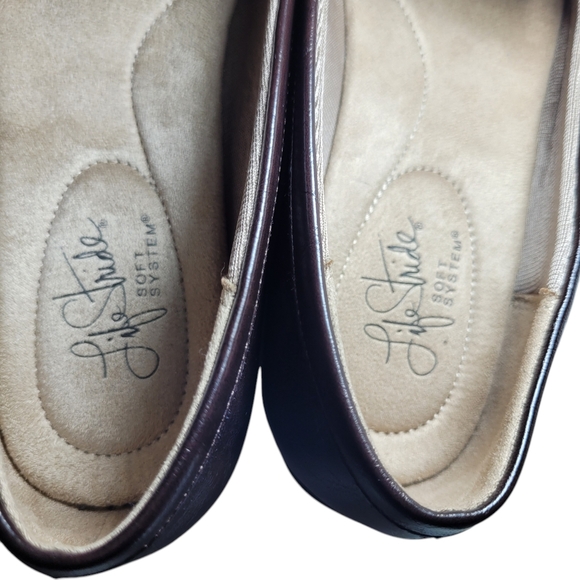 Life Stride Soft Systems Women's Sz 9 Loafers w/Gold Buckle Detail, Flats - Picture 8 of 14